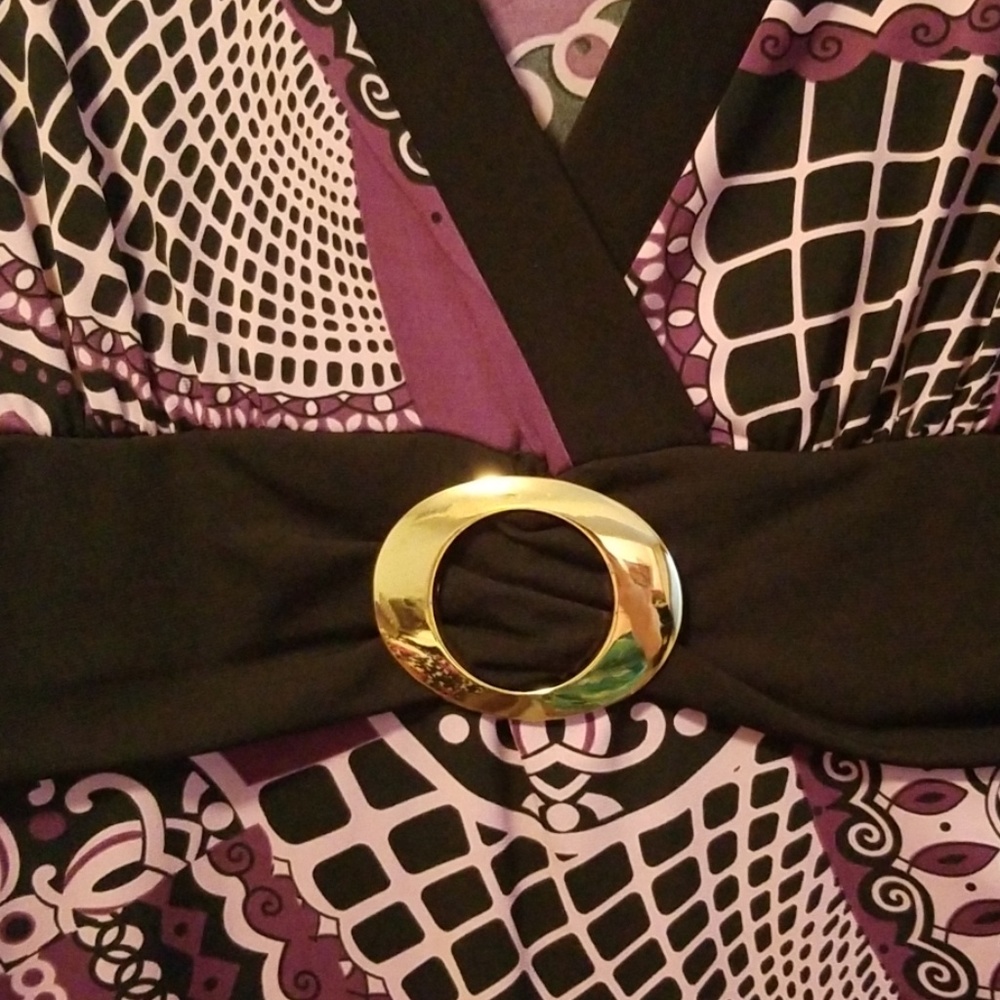 Blouse - Picture 2 of 3